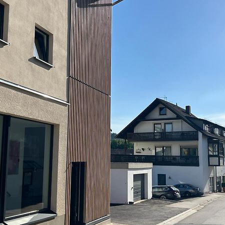 Aparthotel Parsberg Lferstl Bagian luar foto