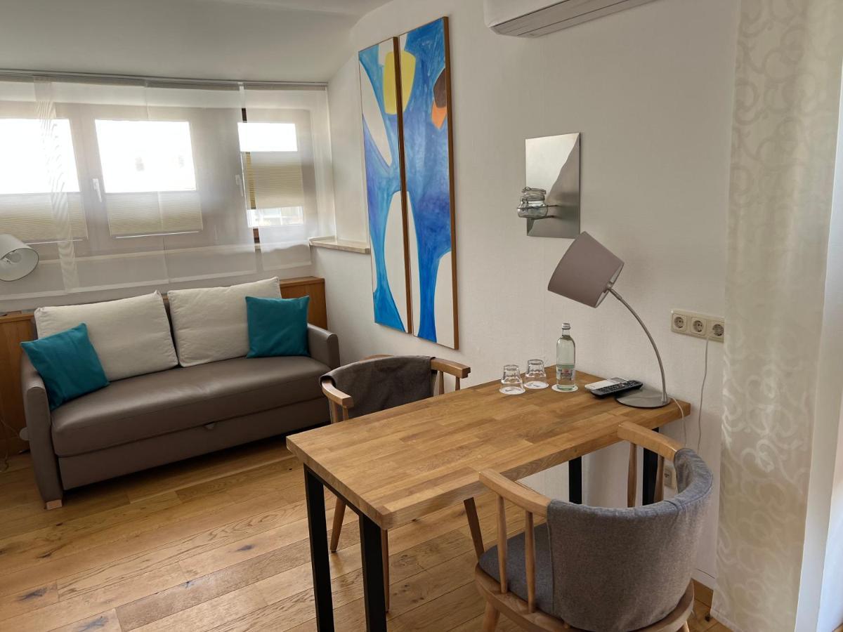Aparthotel Parsberg Lferstl Bagian luar foto