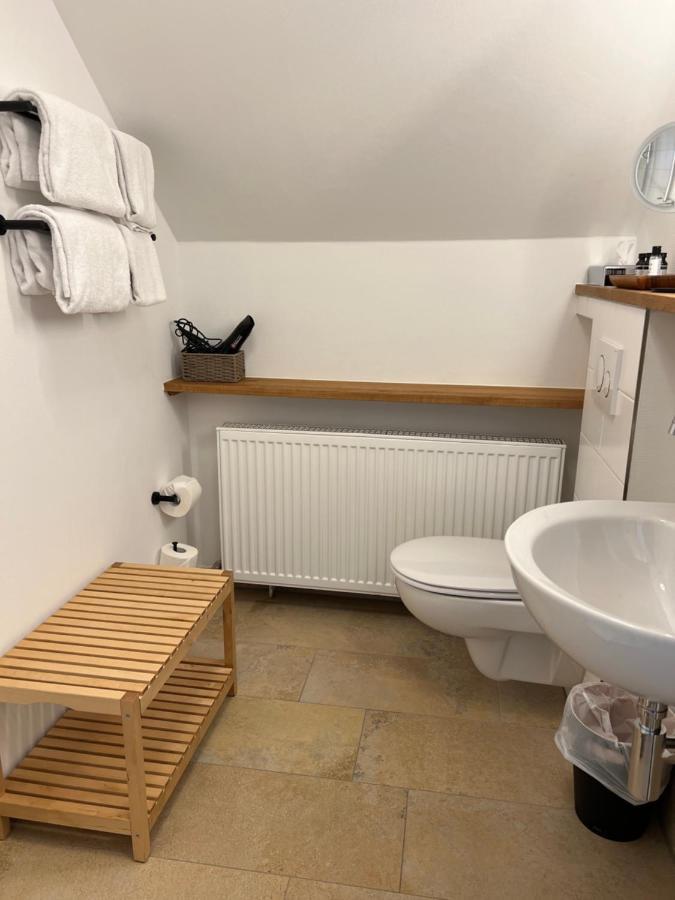 Aparthotel Parsberg Lferstl Bagian luar foto