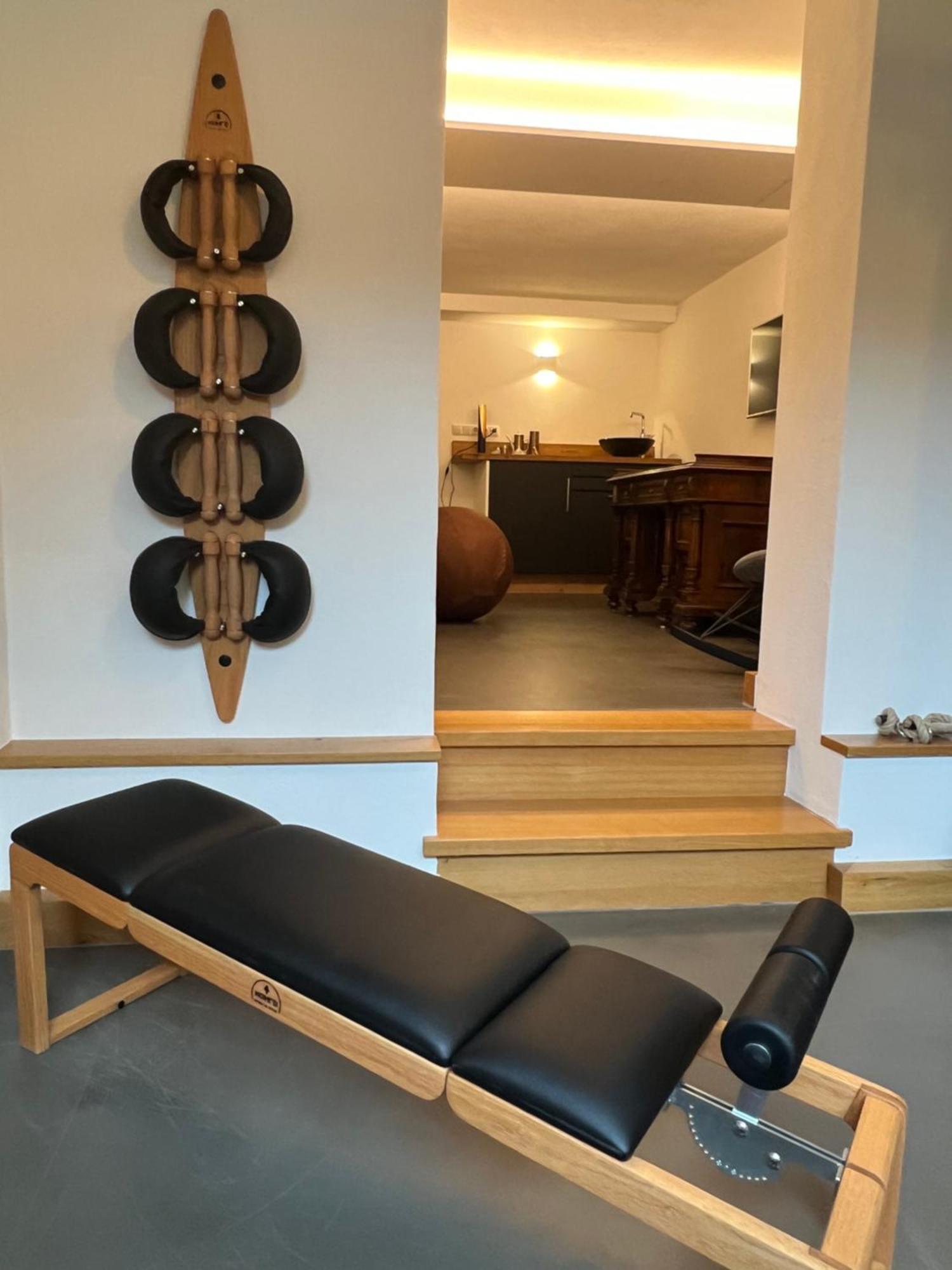 Aparthotel Parsberg Lferstl Bagian luar foto
